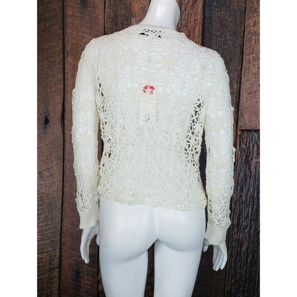 New Wildfox White Crochet Daisy Lane Sweater - Picture 5 of 8